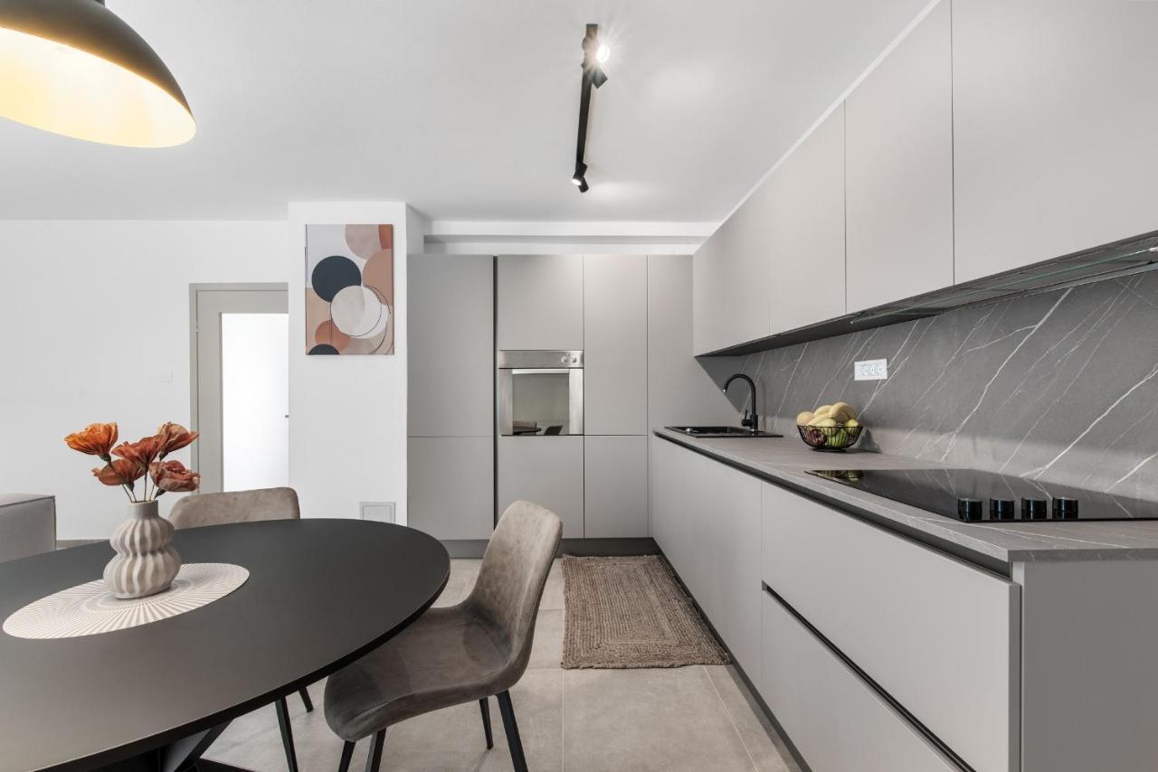Poli Nona - Renovated In 2023 Daire Poreč Dış mekan fotoğraf